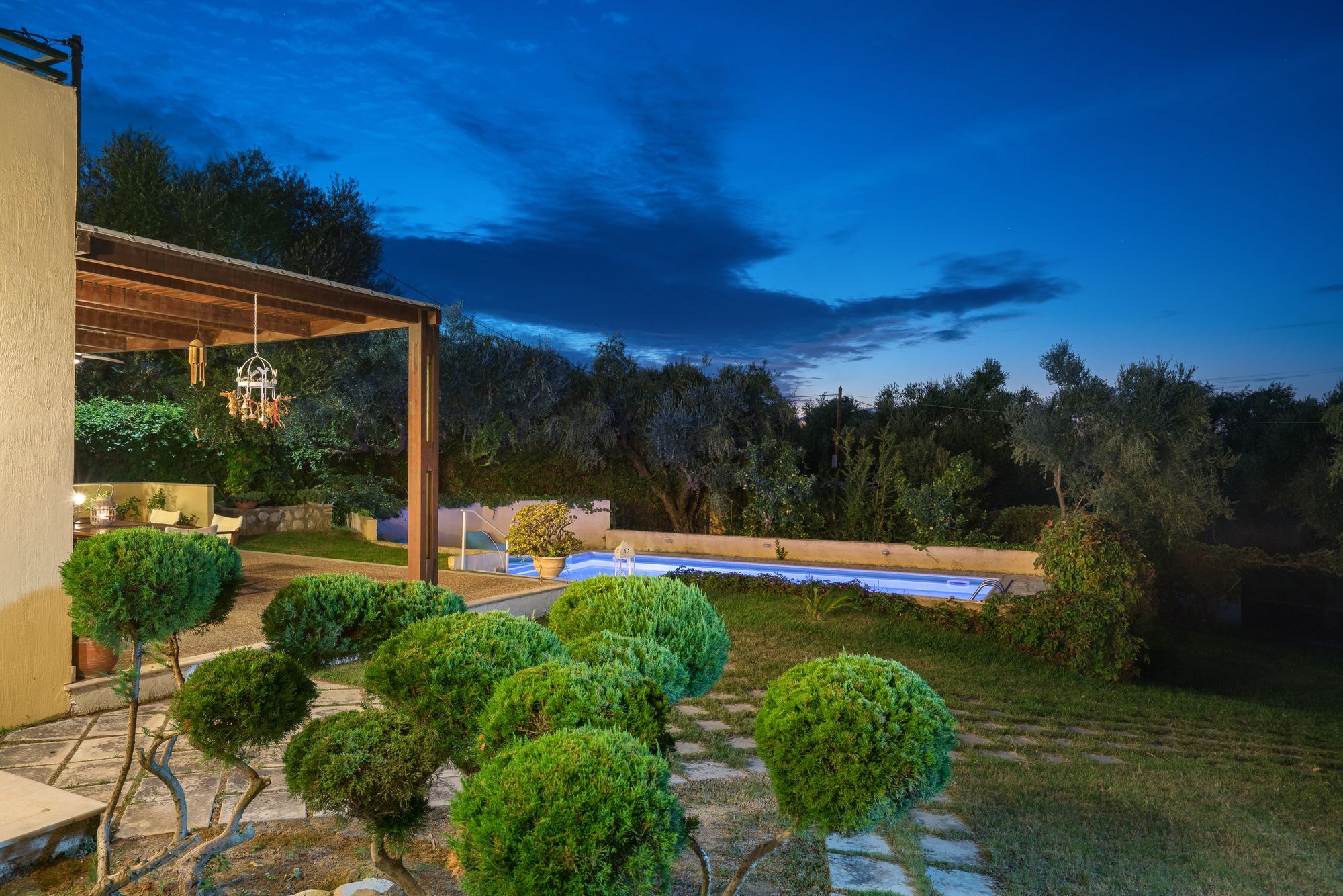 Nina Residence Planos  Luaran gambar