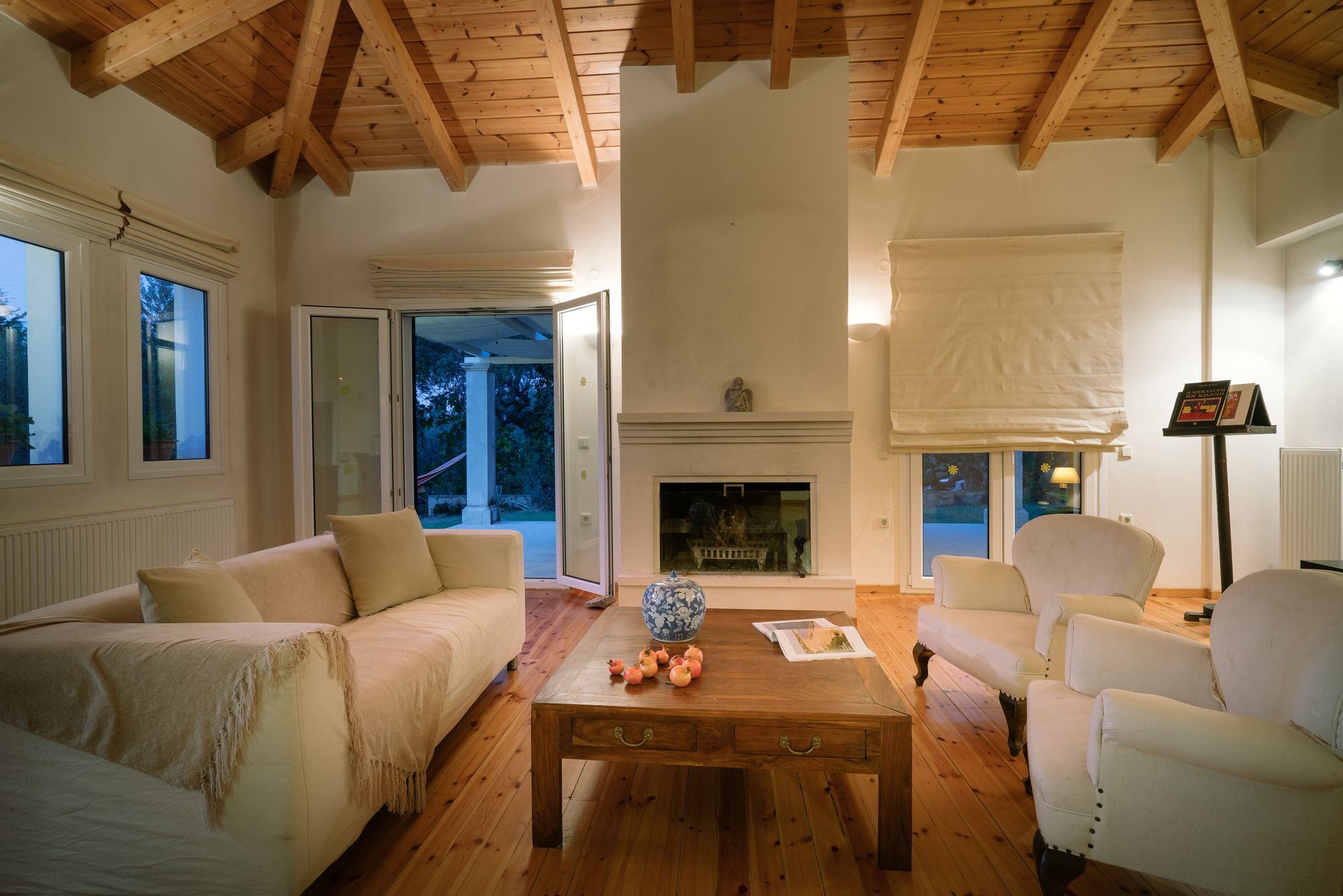 Nina Residence Planos  Luaran gambar