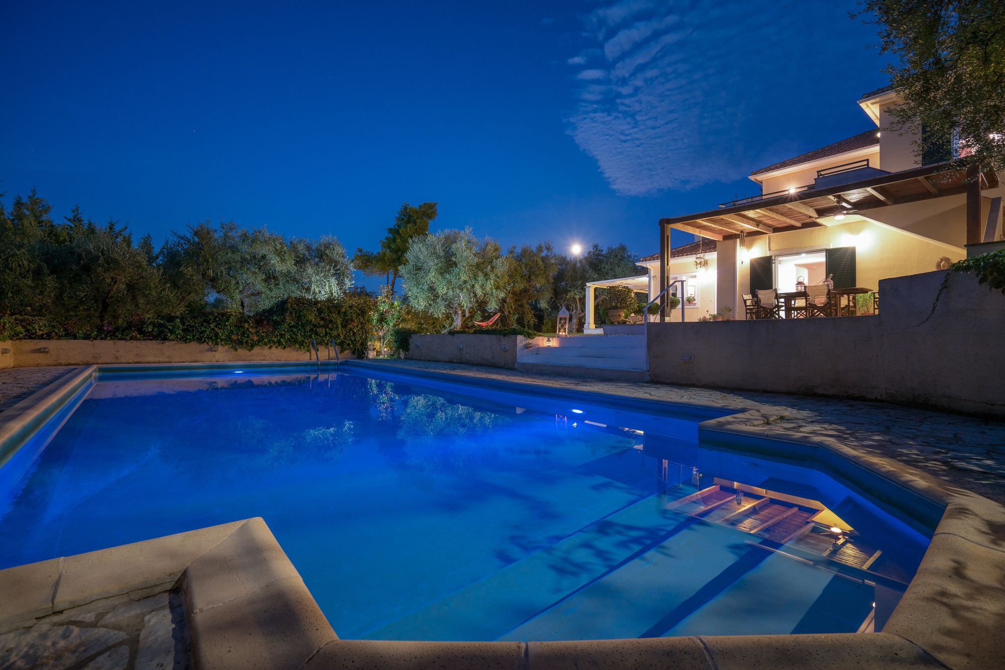 Nina Residence Planos  Luaran gambar