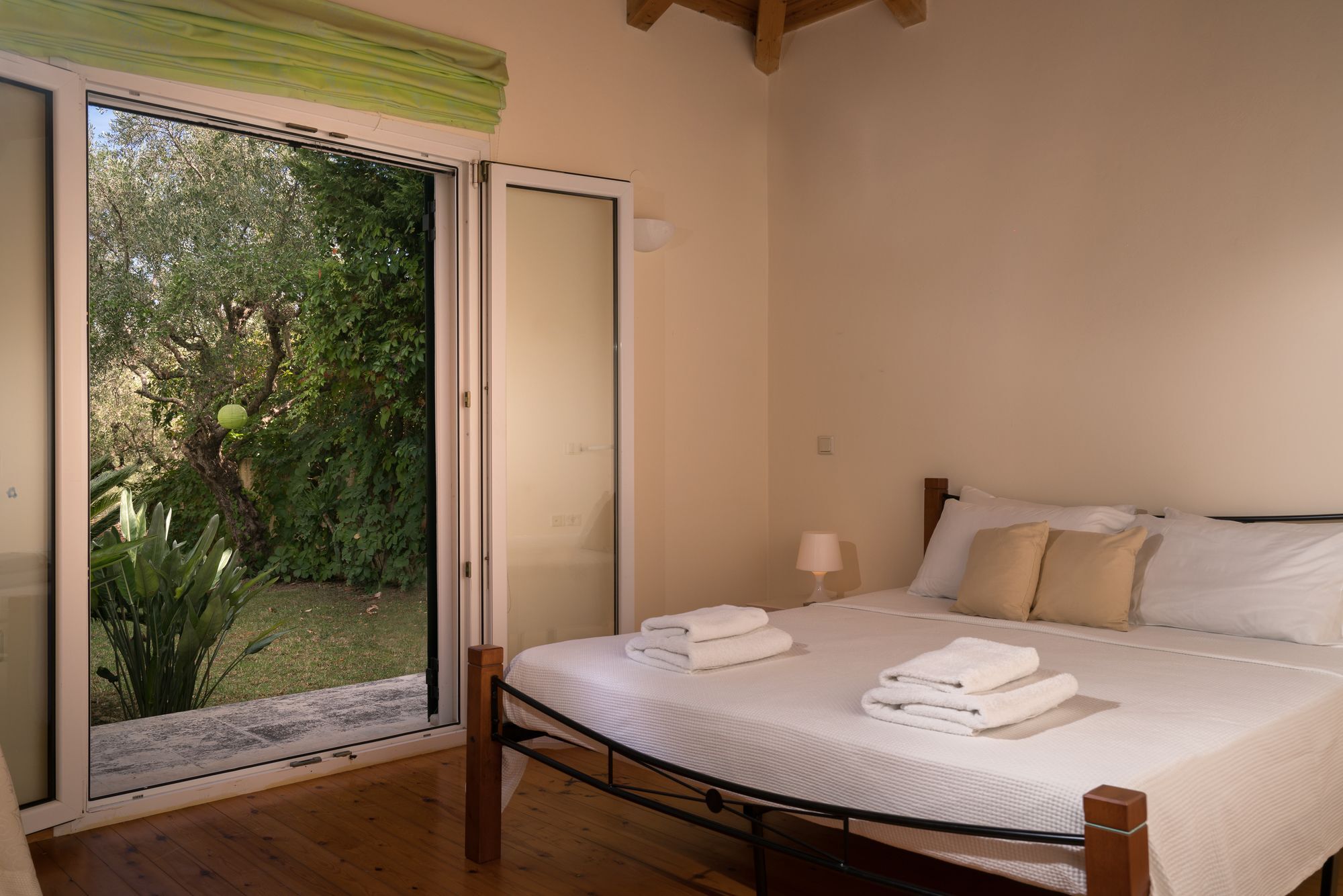 Nina Residence Planos  Luaran gambar